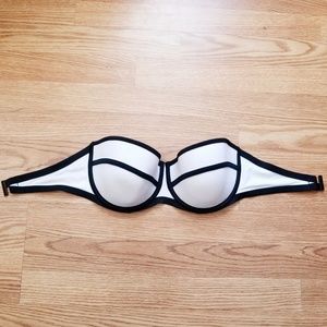 NWOT Scuba Bikini Top by New Look - 34DD